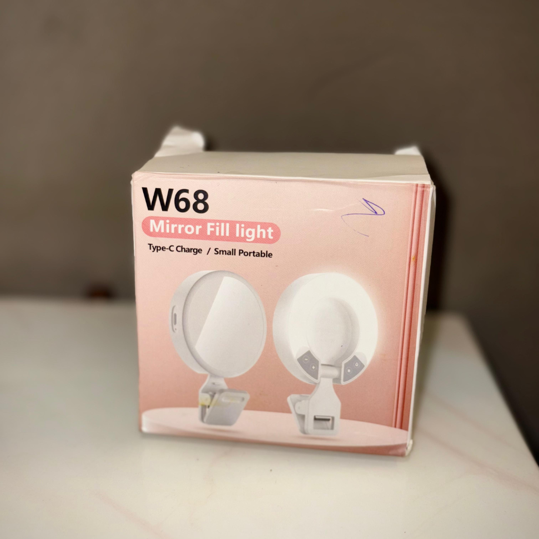 W68 Mirror Fill Light – Portable & Rechargeable