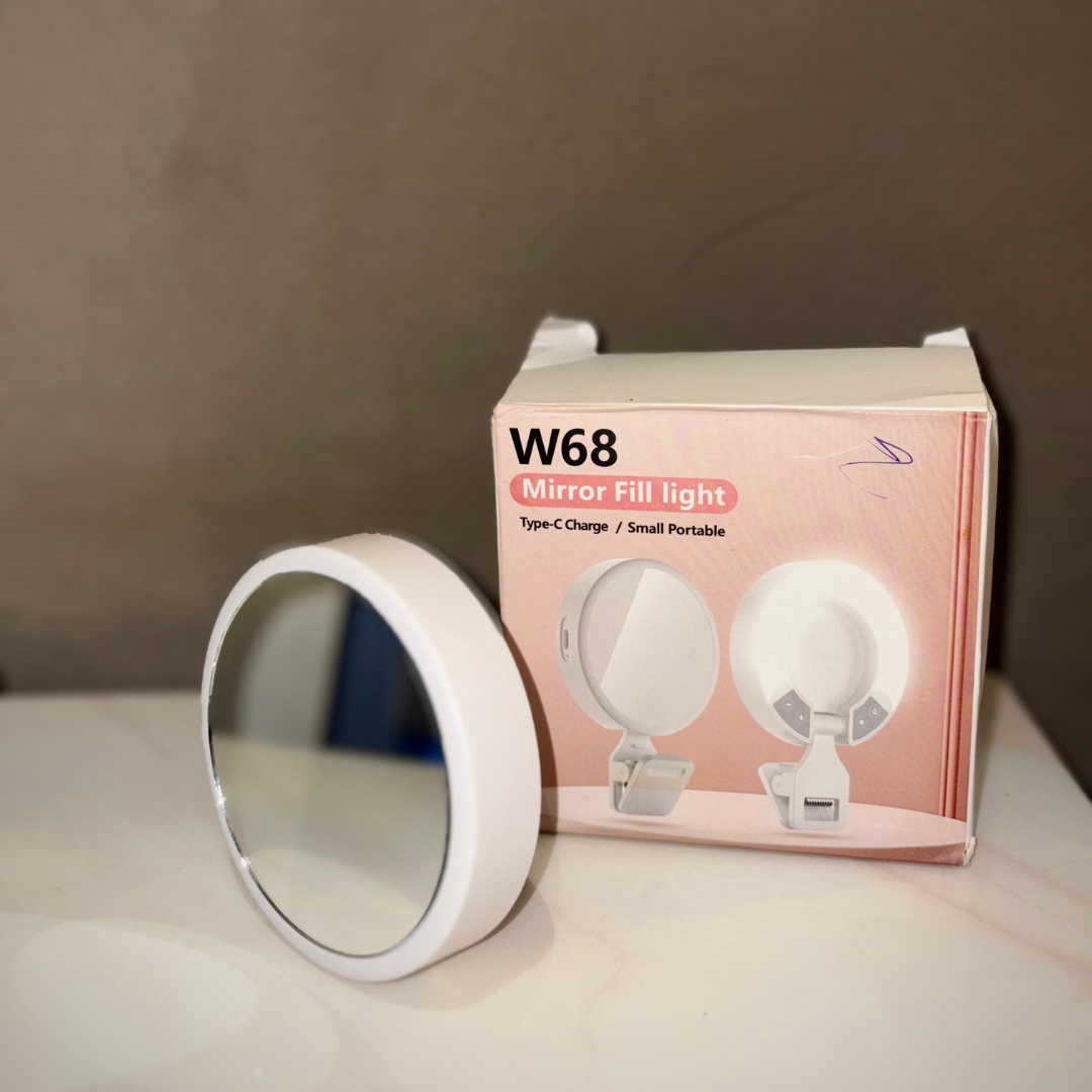 W68 Mirror Fill Light – Portable & Rechargeable