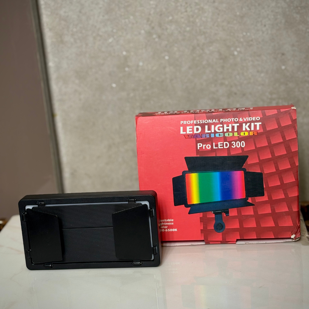 Pro LED 300 Varicolor – Professional Photo & Video LED Light Kit