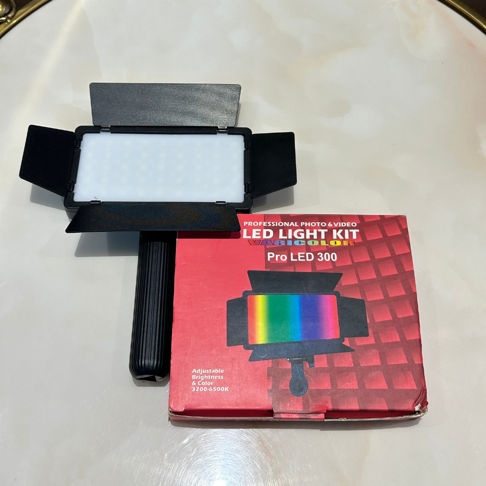 Pro LED 300 Varicolor – Professional Photo & Video LED Light Kit