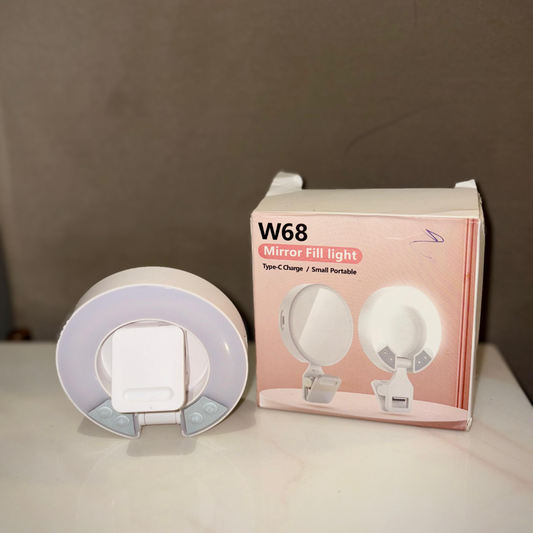 W68 Mirror Fill Light – Portable & Rechargeable